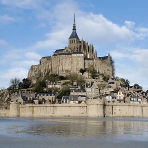 FRANCE - De Tours au Mont-Saint-Michel